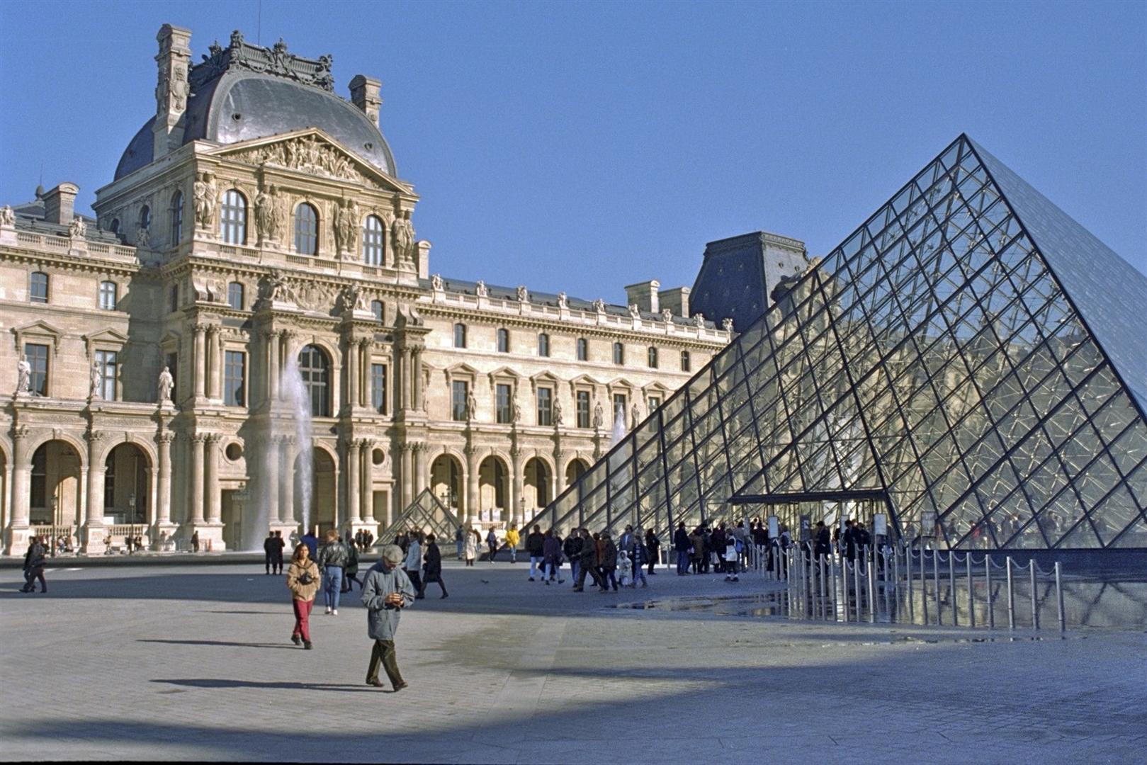 Lourve Museum, France